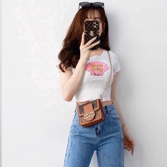 Áo croptop tay ngắn cuốn biên in chữ 3 mẫu chất vải cotton xịn RICH STORE CRT40