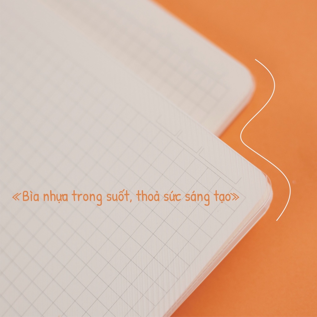 Sổ lò xo kép - khổ B5 - ruột kẻ Caro (ô 6x6mm) bìa trong suốt KLONG MS. 2 phân loại: Loại 120 trang và loại 200 trang.