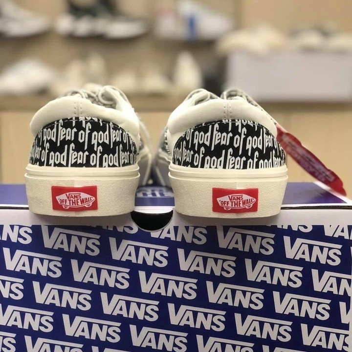 Giày vans chữ 💛FREESHIP💛 Sneaker Nam Nữ Đủ Size /Giầy vans fog trắng chữ đen | BigBuy360 - bigbuy360.vn