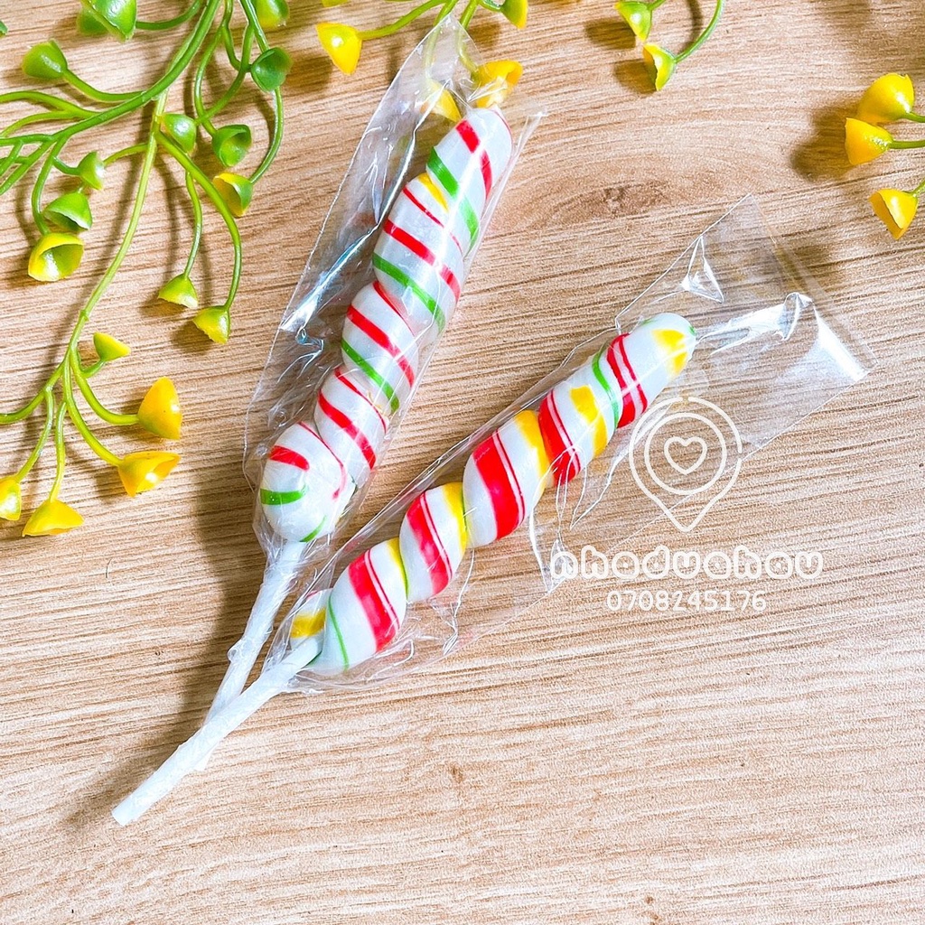 Một hủ gồm 50 cây kẹo mút sắc màu dễ thương trẻ em hàng công ty Việt Nam que 50g