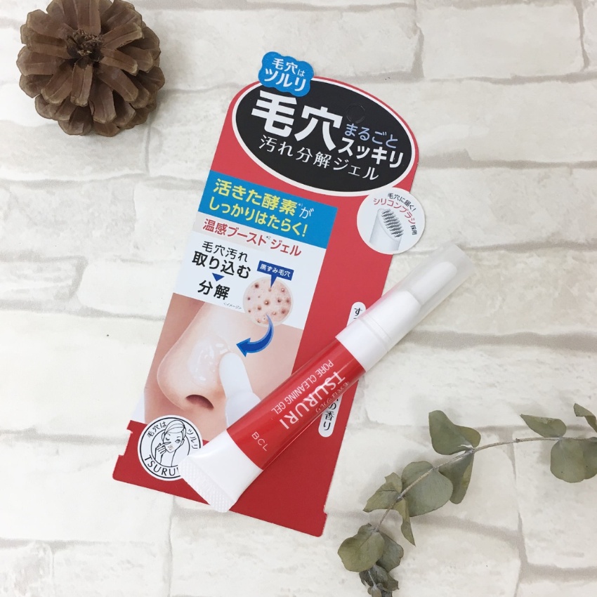 Gel Làm Sạch Bụi Bẩn Tẩy Mụn Đầu Đen Vùng Mũi Tsururi Pore Cleaning Gel