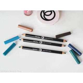 Chì kẻ mắt 2 đầu mịn mượt : 1 đầu đậm nét lì, 1 đầu ánh nhũ lấp lánh