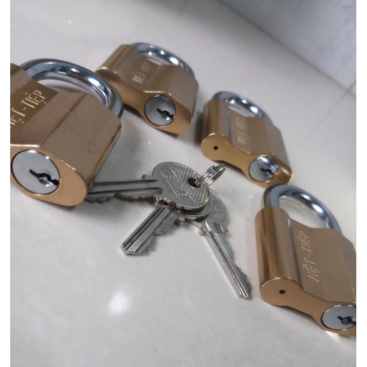Combo 4 ổ khóa việt tiệp dùng chung 1 chìa ( loại 5 phân , khóa giữ chìa , gồm 4 chìa sơ cua )