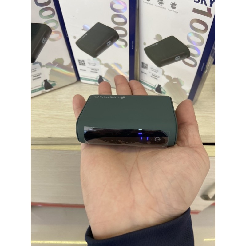 [Mã ELHAMS5 giảm 6% đơn 300K] Pin sạc dự phòng 22.5w Quick Charge Li-polymer 10000 mAh UMETRAVEL SKY10000