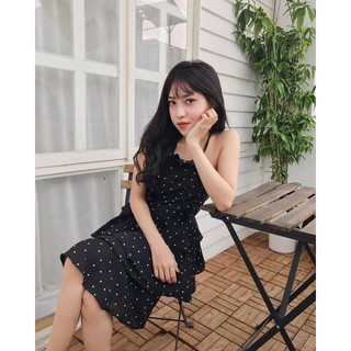 Váy yếm tầng