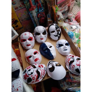 Mặt nạ biểu diễn
