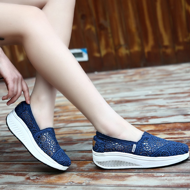 Giày Thể Thao Phối Ren Siêu Nhẹ Thoáng Khí Năng Động | BigBuy360 - bigbuy360.vn