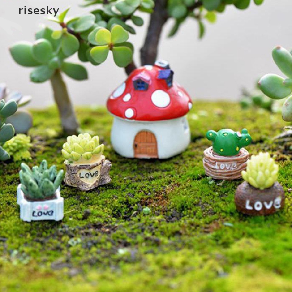 Chậu Cây Xương Rồng Mini Nhân Tạo Sống Động Dùng Trang Trí Tiểu Cảnh ♨Trên đó