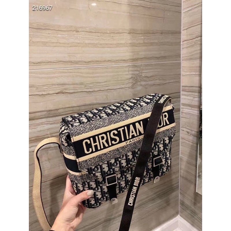 Túi đeo chéo DI.OR cao cấp