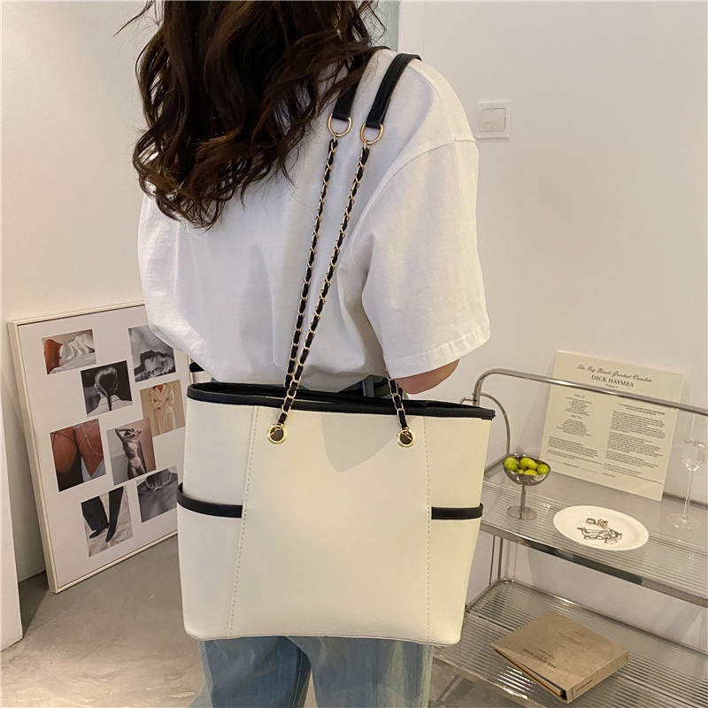 Túi Tote Đeo Vai Mềm Mại Màu Tương Phản Thời Trang Mùa Xuân 2022 Cho Nữ