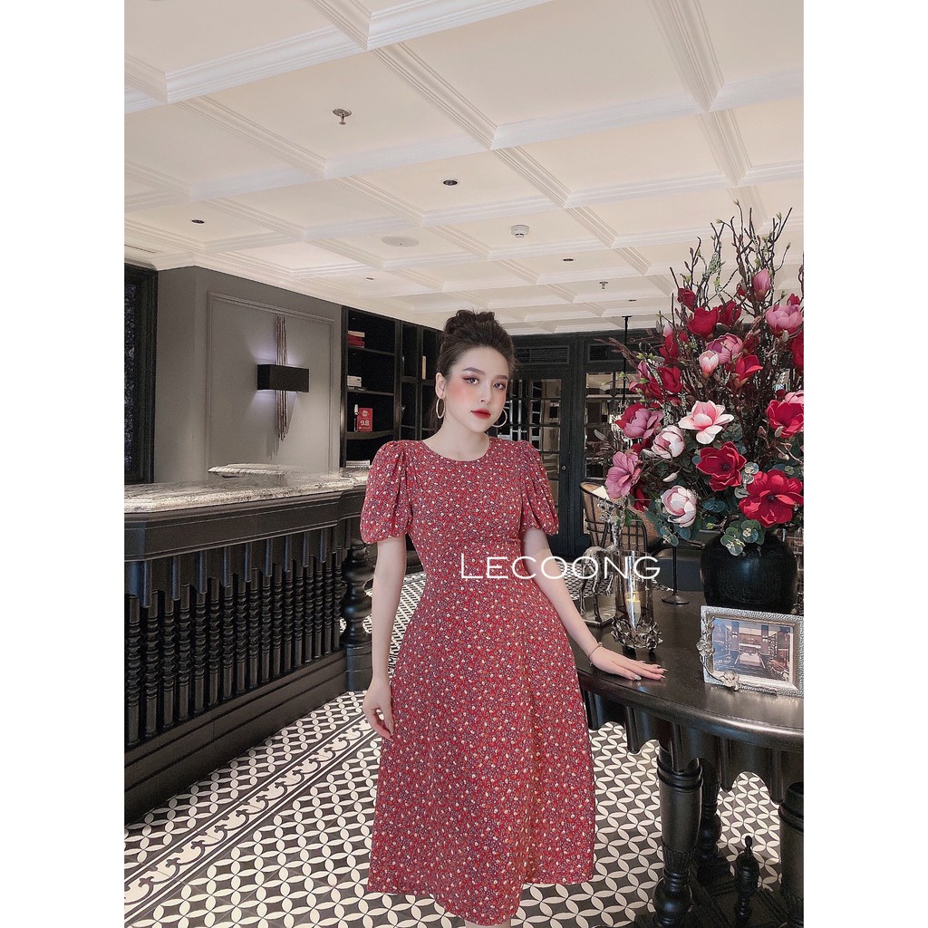 Váy đầm hoa nhí thiết kế thanh lịch đuôi cá kết hợp tay bồng dài qua gối hai màu đỏ/be_LeCoong V92 | BigBuy360 - bigbuy360.vn