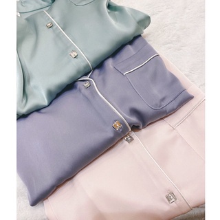 Set đồ ngủ lụa cúc đá