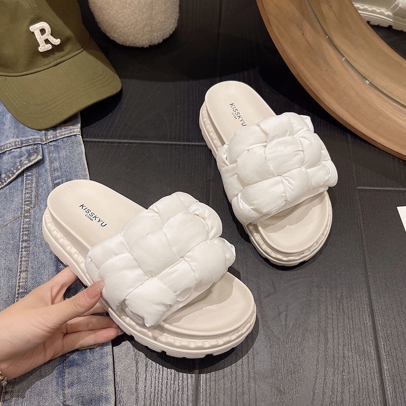 Dép cute phong cách hàn quốc