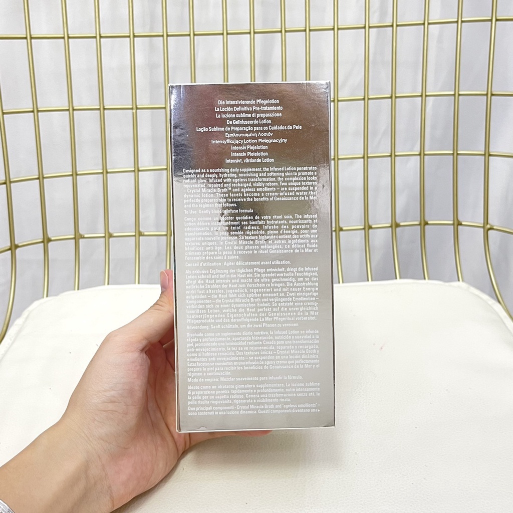 Tinh chất dưỡng da LA MER Aquamarine mạ vàng 24K 150ml