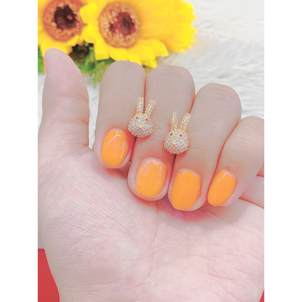 Bông tai nữ - phụ kiện nail đính đá UHA , chuôi cài chắc chắn, kiểu dáng hiện đại, thu hút, sang trọng B97