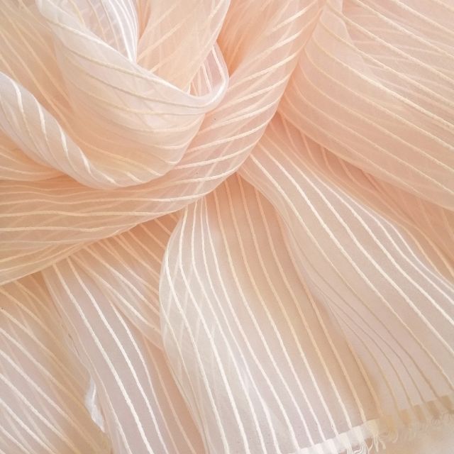 Oganza dệt kẻ. Khánh Hoà