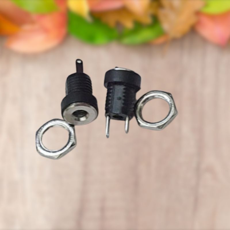 Giắc cái nhựa 3.5 x 1.1