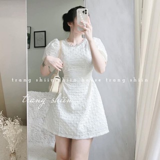 ĐẦM TRẮNG CỔ TRÒN ĐÍNH ĐÁ KHOÉT EO