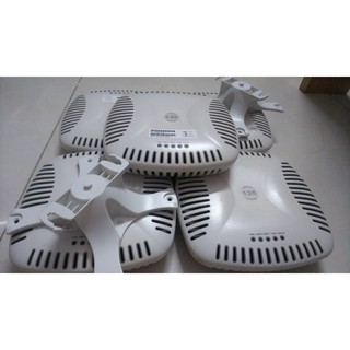 Lot 5 ARUBA 135+ ĐẾ -802.11a/b/g/n