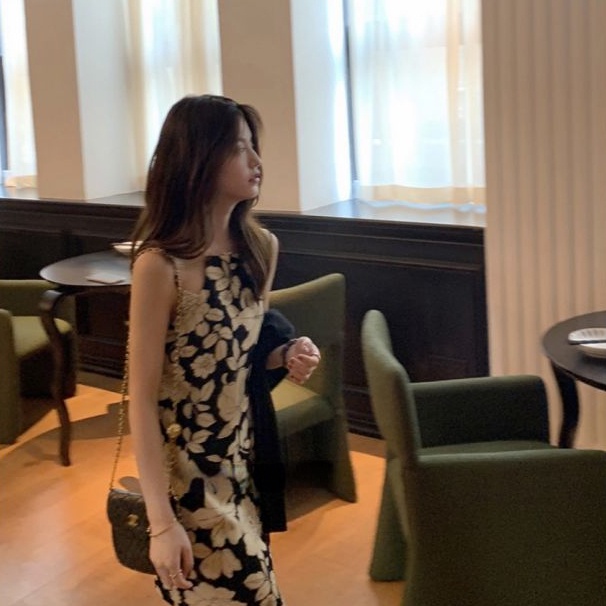 Đầm Perty in hoa hai dây hở vai phong cách Hàn Quốc dành cho nữ