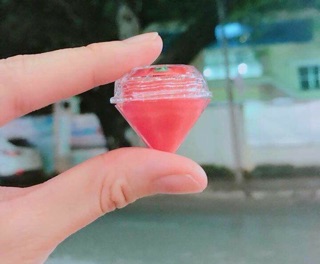 Ủ môi - dưỡng môi mềm như ý