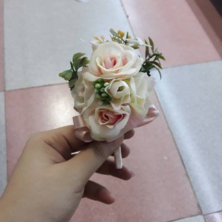 Hoa cài ngực chú rể