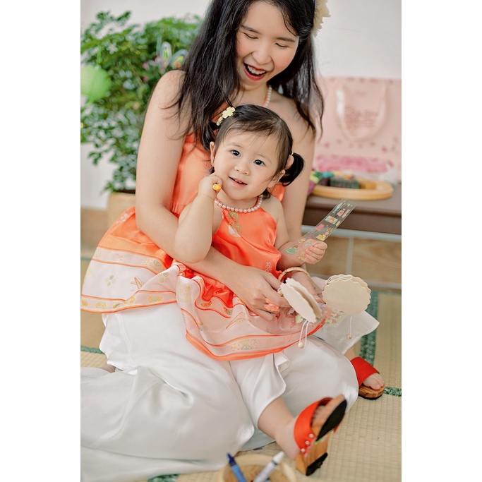 Sumire Store Trống lắc tay