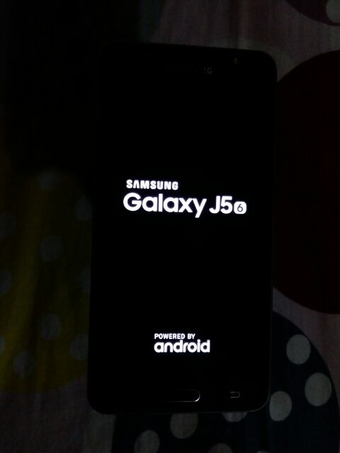 Điện thoại Samsung galaxy J5-2016 new