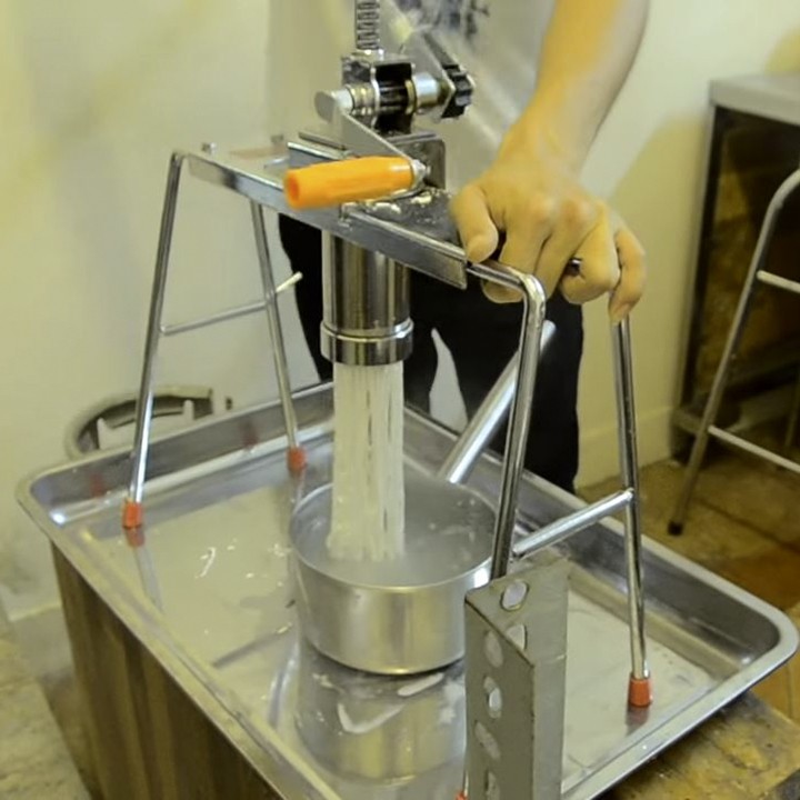 Dụng Cụ Ép  Làm Mì, Bún, Bánh Canh Hàng Inox cao cấp - Kitchen pasta noodle maker press machine making ramen noodle make