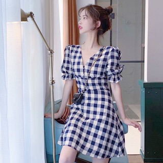 Đầm caro xanh to nút bọc (kèm hình thật)