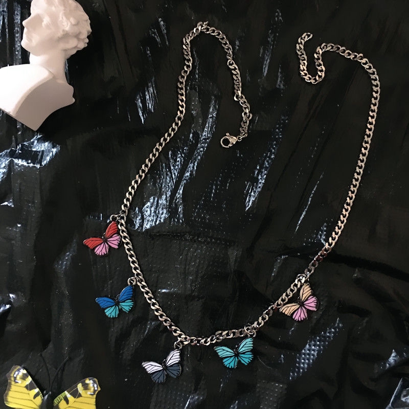 Dây Chuyền Mặt Hình Bươm Bướm Nhiều Màu Sắc Xinh Xắn 22326