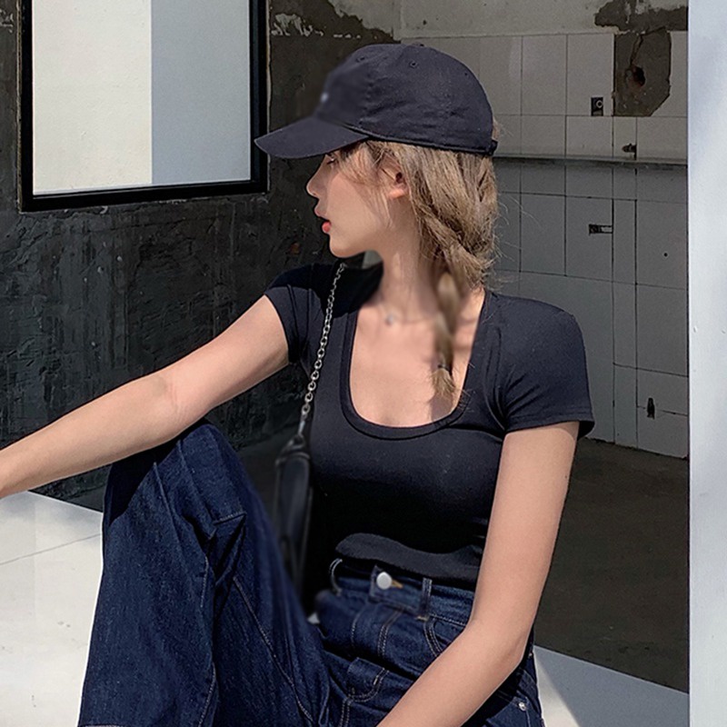 Áo Thun Croptop Tay Ngắn Kiểu Dáng Trẻ Trung Năng Động Cho Nữ