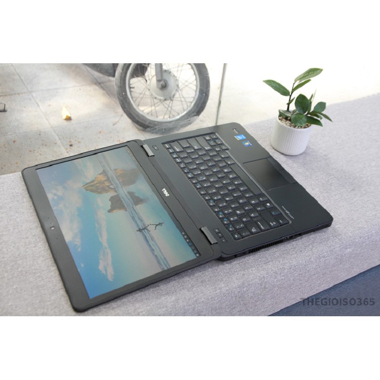 Laptop Cũ Dell Latitude E5440, i5-4200U, Ram 4GB, SSD 120GB