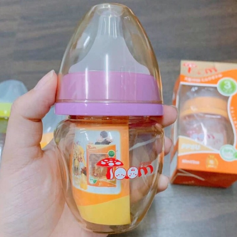 (Tặng kèm núm ti thay thế) Bình Toom 80ml cổ rộng cho bé sơ sinh