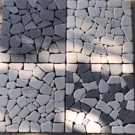 Vỉ đá tự nhiên lót sàn trang trí ban công sân vườn