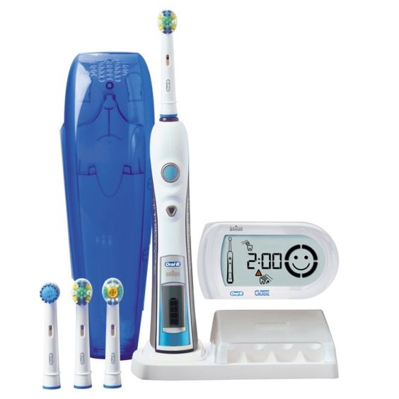 Tăm nước Oral B Smart 5000 tích hợp bàn chải điện Oral B Pro 2000 kèm 6 đầu thay thế - Shop Viloet