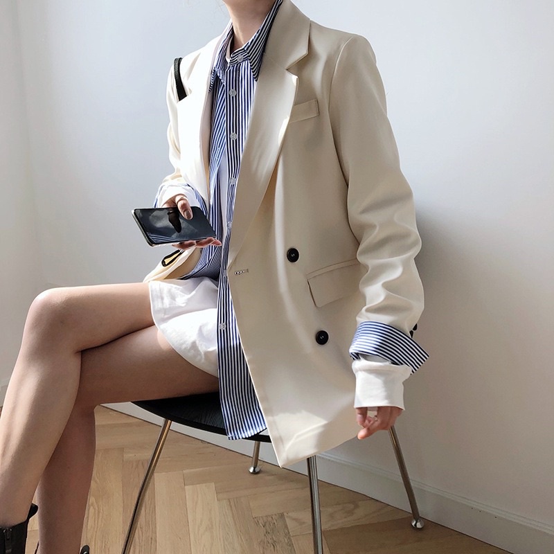 [HÀNG CÓ SẴN] AK004 - Áo khoác blazer basic 4 khuy phong cách Hàn Quốc