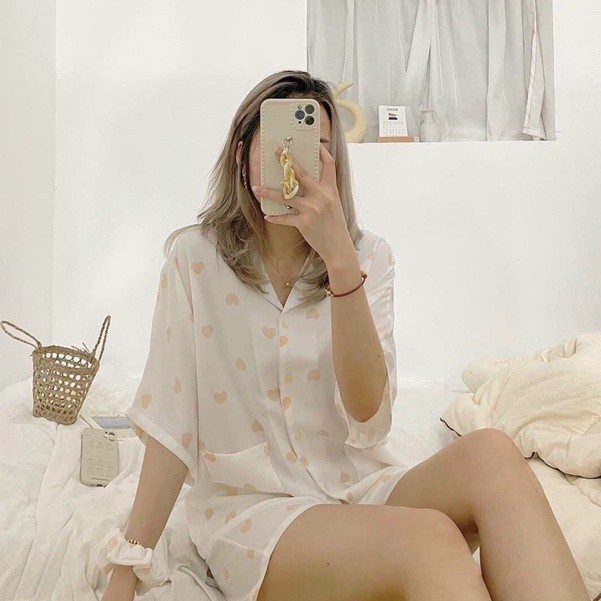 COMBO Bộ Ngủ Pijama Chất Lụa Hoạ Tiết Dễ Thương Kèm Dây Buộc Tóc Scrunchies | BigBuy360 - bigbuy360.vn