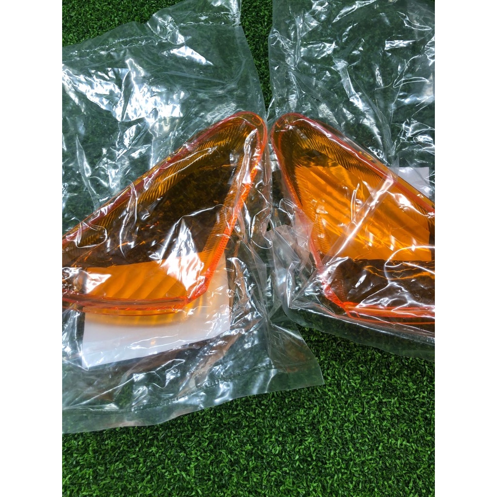 NẮP XI NHAN SAU  WAVE  THÁI 110 -LẮP CHUNG CHO WAVE 100 giá bán hai chiếc