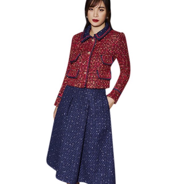 Áo Dạ Đỏ Chân Váy Ly Tím Than Reina