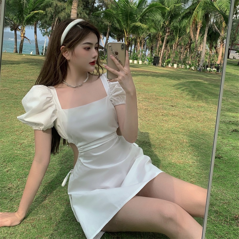 Đầm dáng a tay bồng mini Emilyshop