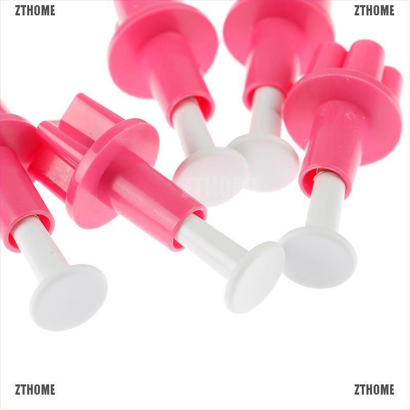 Set 5 Khuôn Nhựa Làm Bánh Quy Hình Ngôi Sao / Trái Tim / Nút Áo /