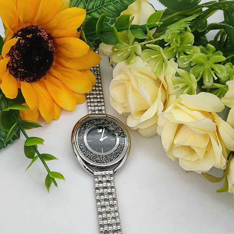 Đồng Hồ Nữ SWArovski thiên nga bầu đá chạy