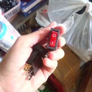Công tắc bập bênh 16a - 250v