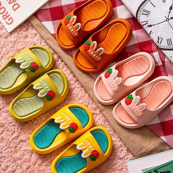 Dép đi trong nhà hình thỏ dễ thương thích hợp cho bé