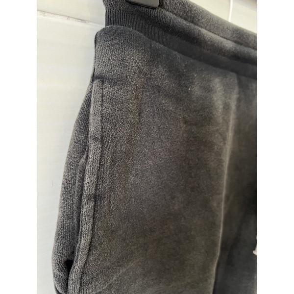 Quần cụt nỉ SIZE S nữ