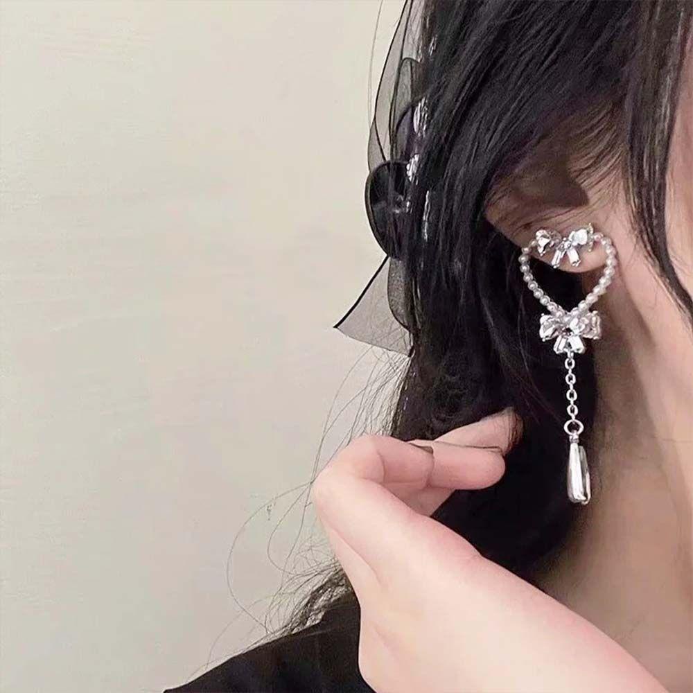 Bông Tai Dáng Dài Hình Trái Tim Lấp Lánh Thanh Lịch Phong Cách Hàn Quốc Cho Nữ