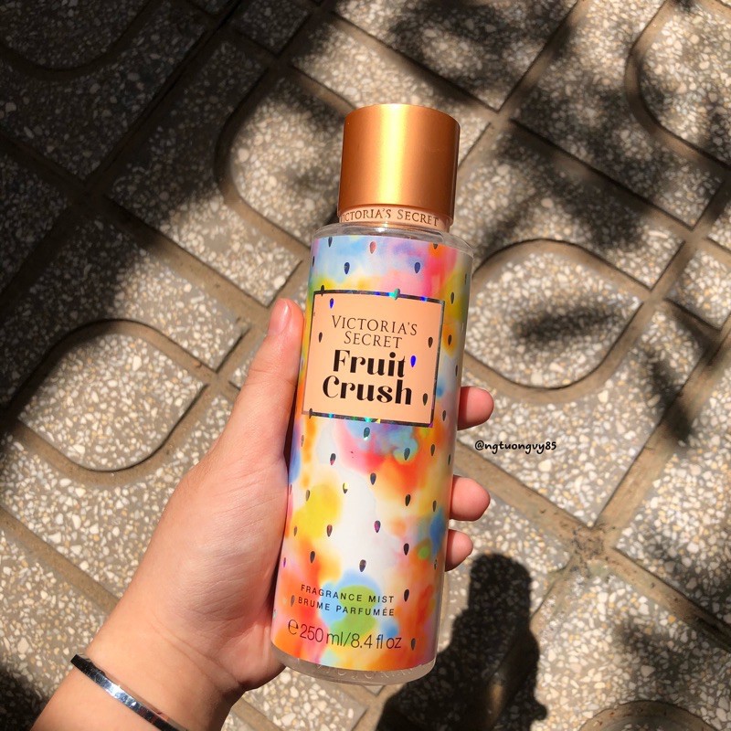 Xịt Thơm Body Mist Victoria Secret’s Fruit Crush (125ml)