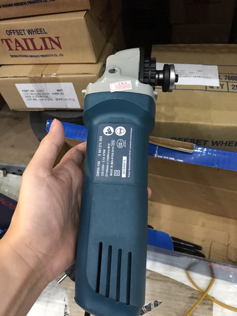 Máy bosch  mài 1 tất  bảo hành 12 tháng