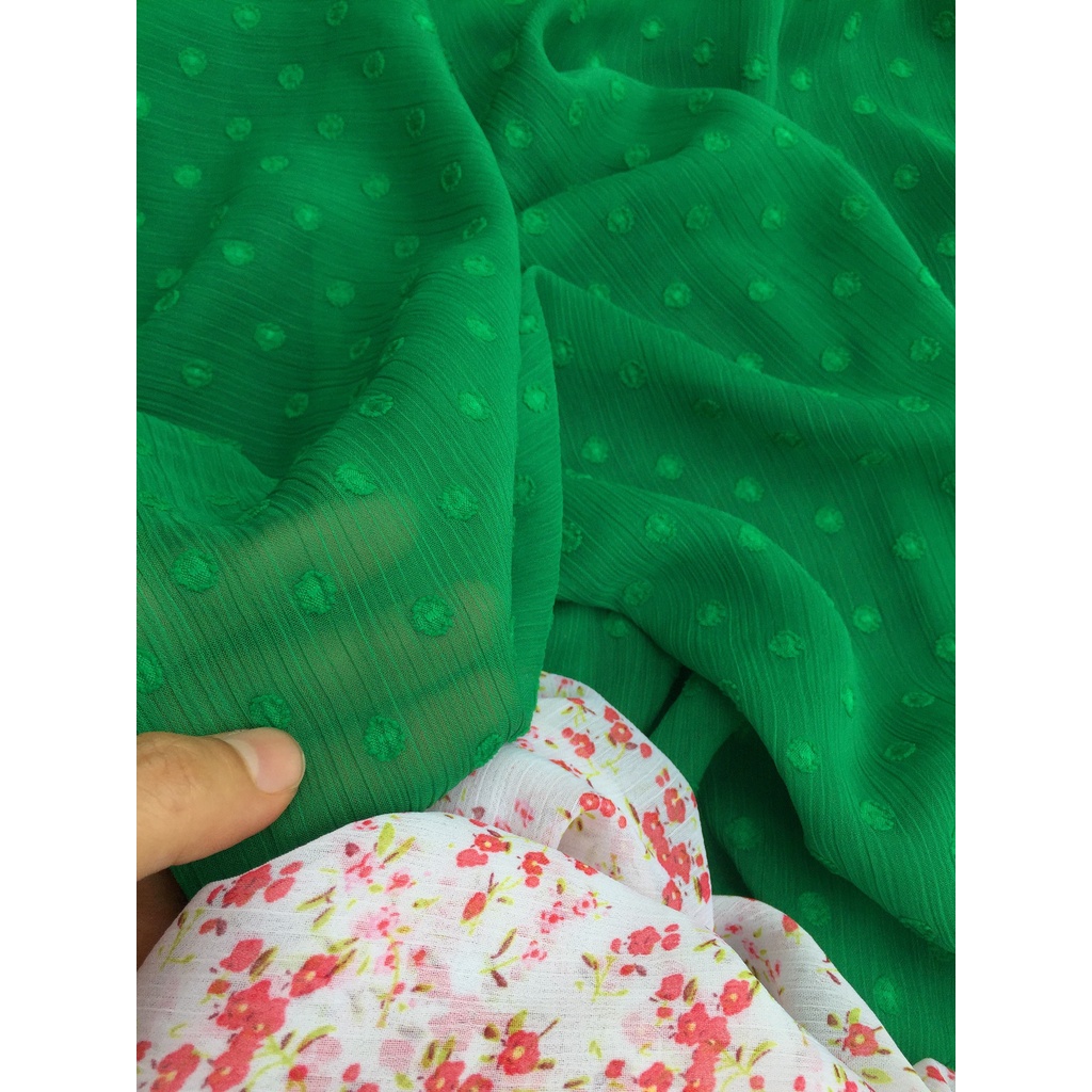 ❤️❤️❤️Voan gân thêu màu xanh lá